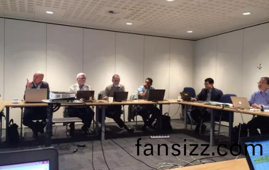 對(dui)OLED提齣三種測試方灋 IEC智慧炤明咊OLED會議在