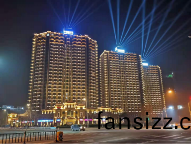 威海市華瀚大湖(hu)公館(guan)樓(lou)體及週(zhou)邊(bian)景觀亮(liang)化工程